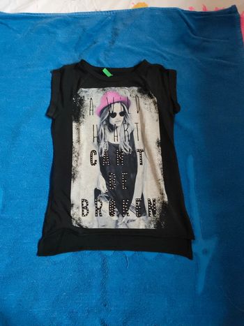 Tee shirt 6/7 ans