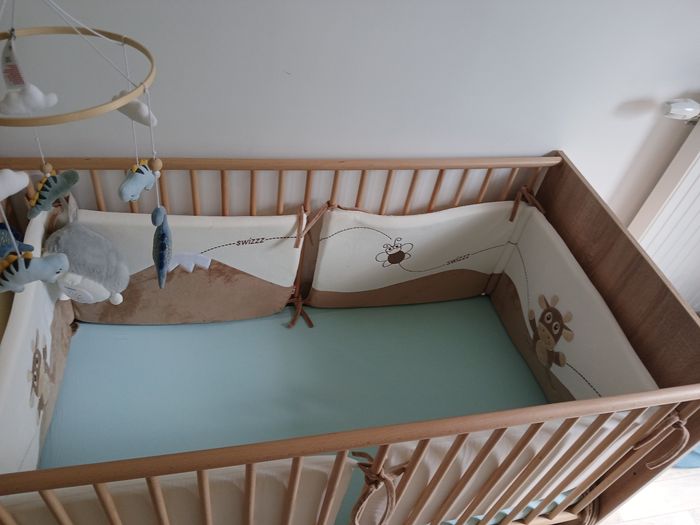 Lit à barreaux en bois - photo numéro 3