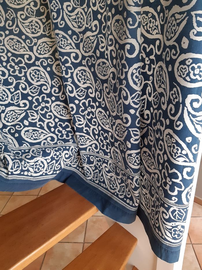 Vintage tissu bleu pétrole et blanc à motif - photo numéro 3