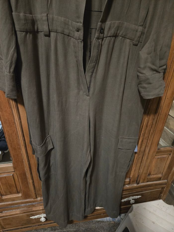 Combinaison kaki - photo numéro 2