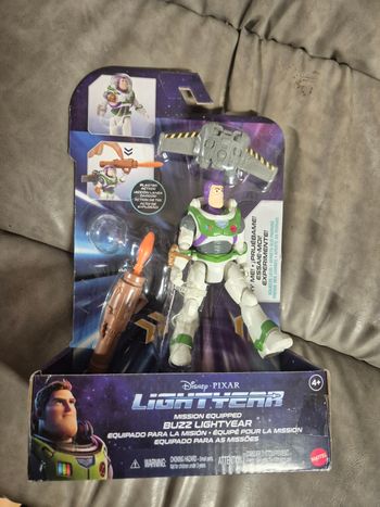 Figurine buzz l éclair de disney pixar neuf