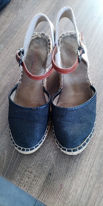 Chaussures compensées femme