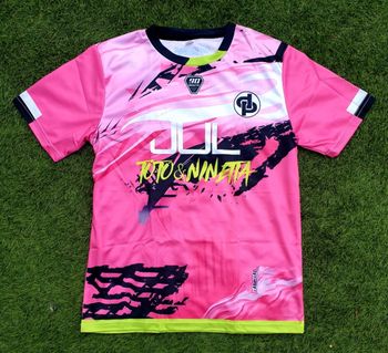Maillot foot t-shirt  collector supporter JUL d'Or et de Platine Ninetta neuf jamais porté taille 10  ans 140cm.