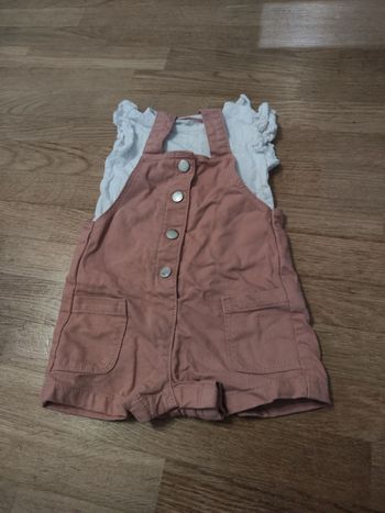 Ensemble salopette courte et débardeur fille 6 mois