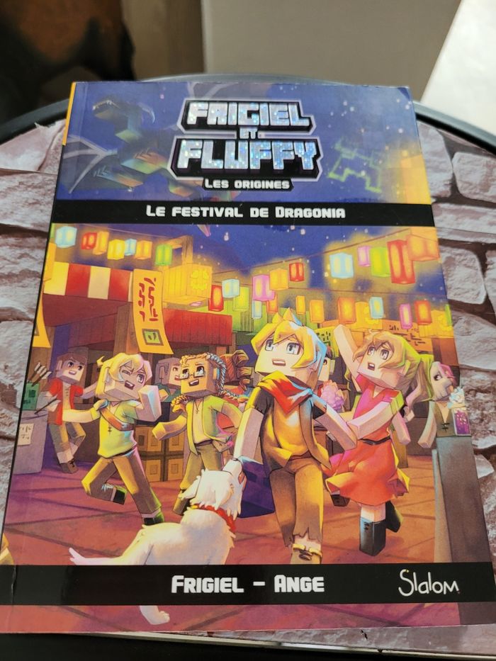 livre frigel et fluffy  le festival de dragonia (5e)