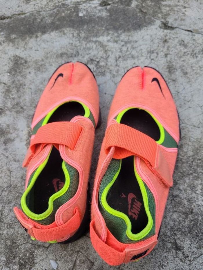 Nike air rift