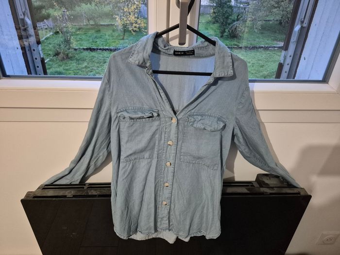 Chemise