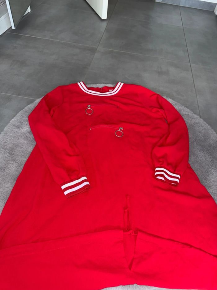 Tunique rouge taille 42 tres bonne etat