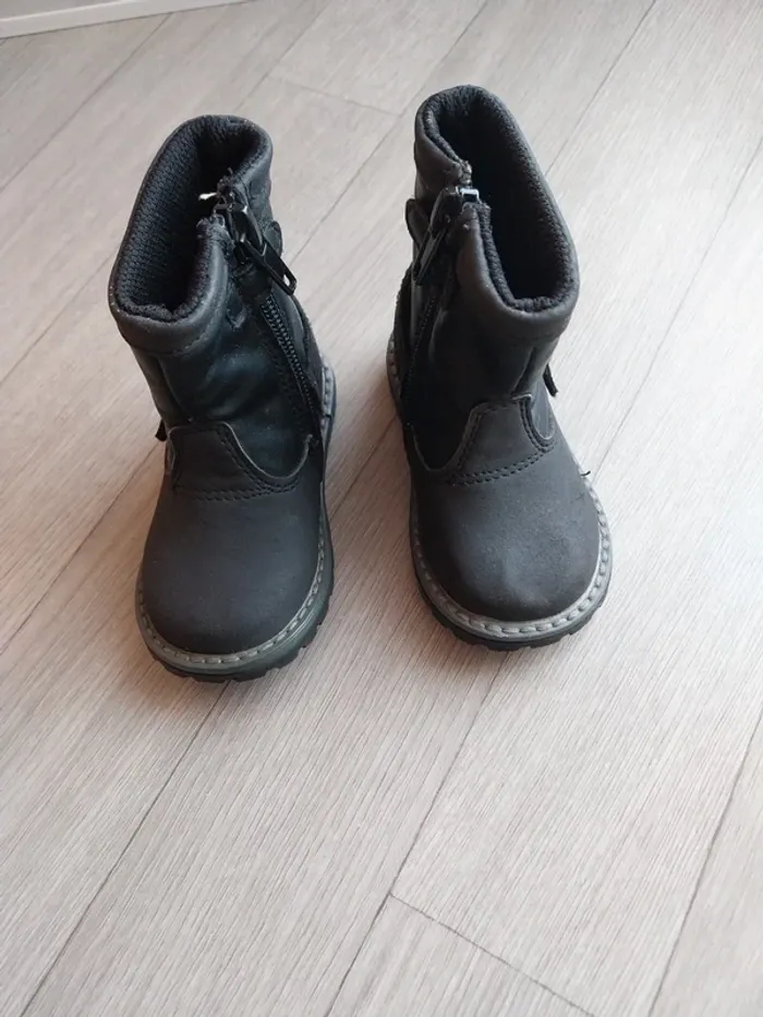 Bottine fille pointure 19 - photo numéro 5