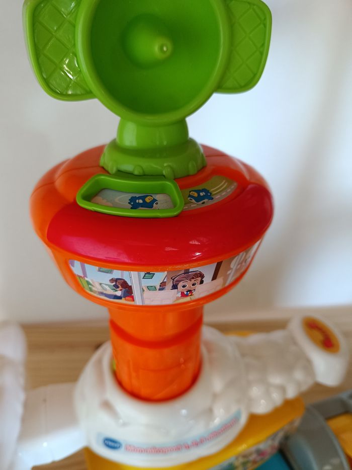 VTech tut tut aeroport - photo numéro 4