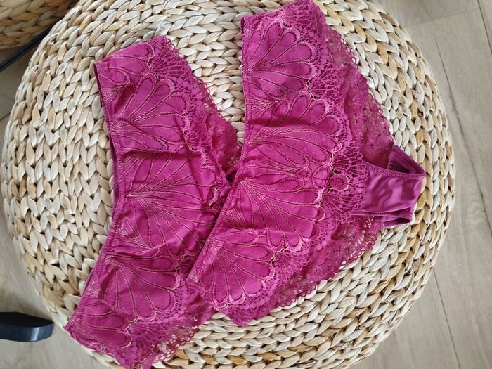 Lot 2 culottes bordeaux Wonderbra 38 - photo numéro 4