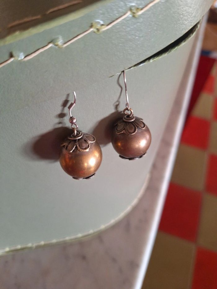 Boucles d'oreilles en métal vieilli - photo numéro 4