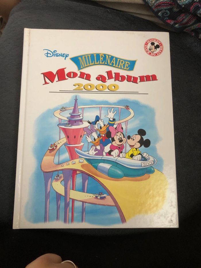 Mon album 2000 millénaire disney