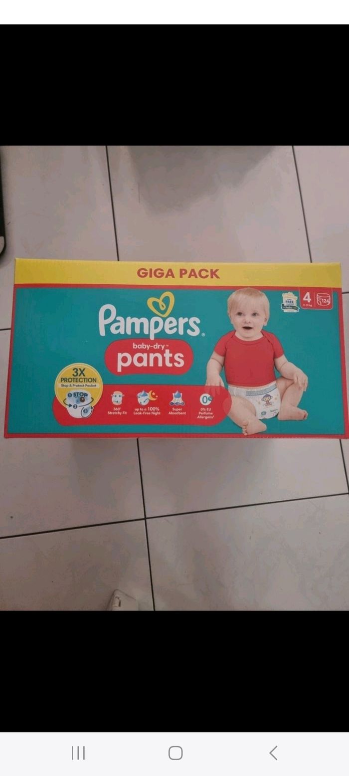 124 Couche taille 4 giga pack pants
