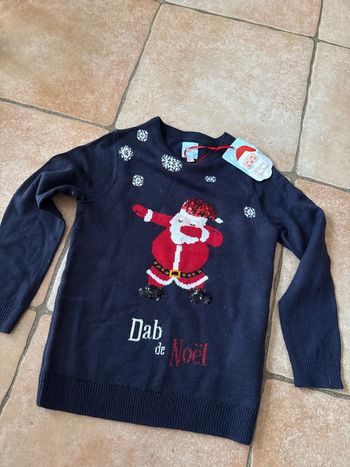 Pull DAB de Noël en 8 ans Neuf avec étiquette