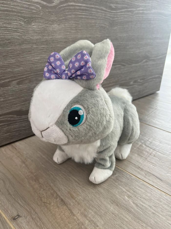 Peluche interactive Betsy mon petit lapin