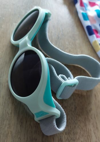 Lunettes de soleil bébé
