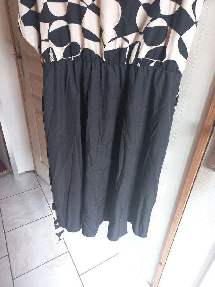 robe mi longue - photo numéro 3
