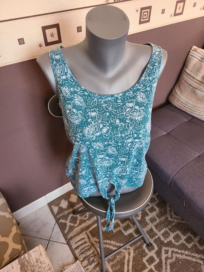 Debardeur court noué ventre 38