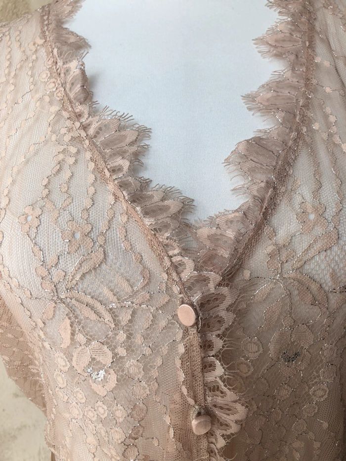 Joli top en dentelle beige Express design studio L - photo numéro 4