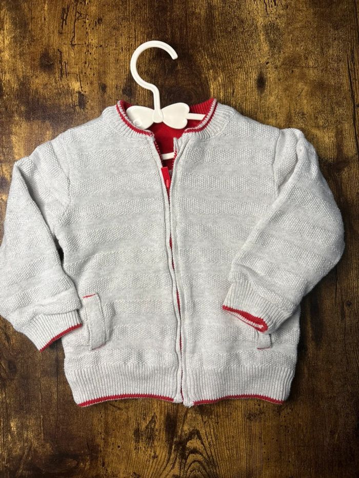 Gilet 18m - photo numéro 2