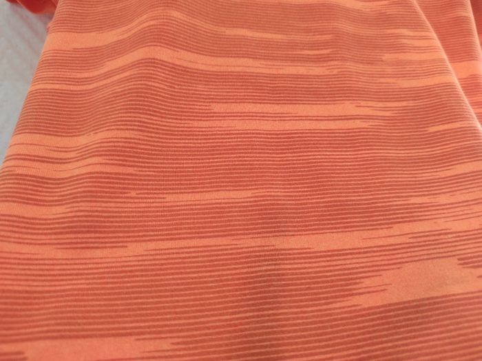 T-shirt sport orange Decathlon 10/12 ans - photo numéro 2