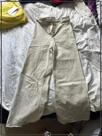 Jeans Zara taille 32-12ans