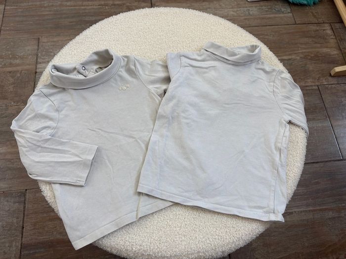 Lot de 2 tshirts col rouler