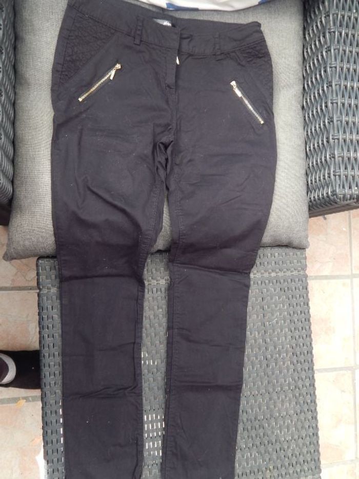 pantalon noir MIM taille 40