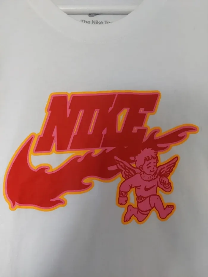T-shirt Nike avec ange – Taille XL – 100% coton - photo numéro 3