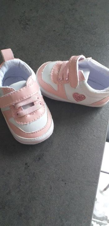 Baskets fille