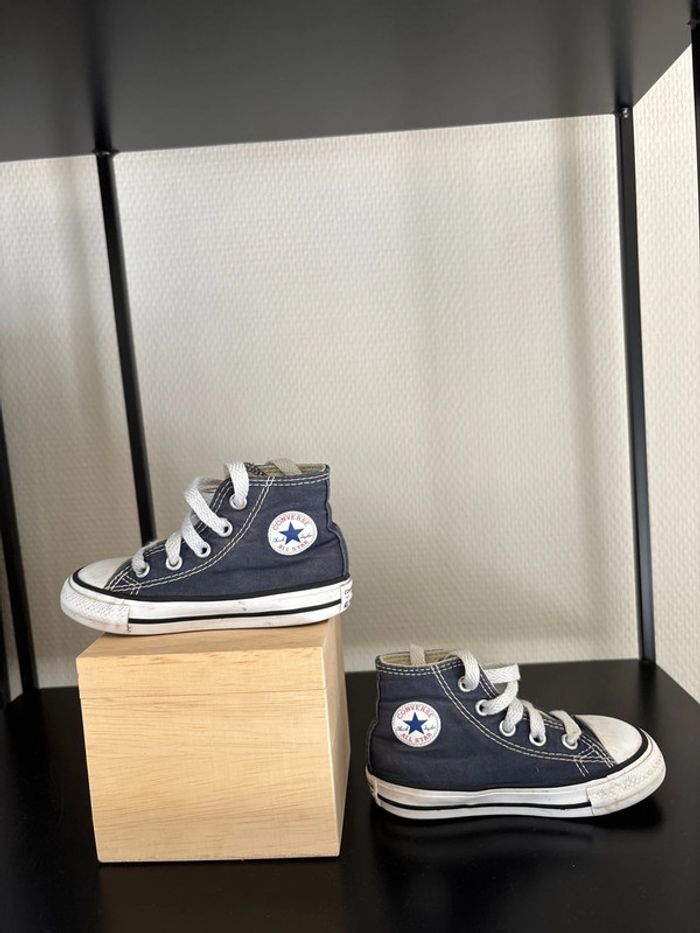 Converse taille 22 - photo numéro 2