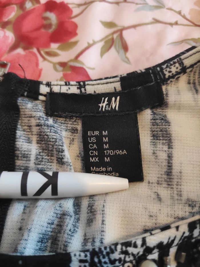 Robe d'été H&M - M / 38 - photo numéro 2