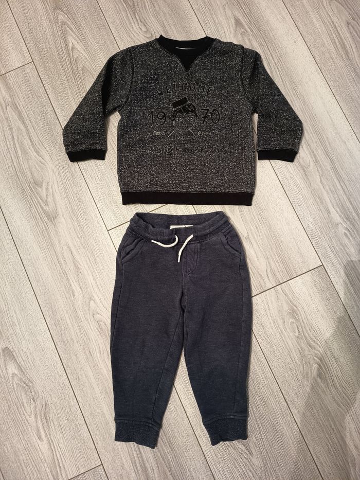 Ensemble 2 pièces taille 3 ans/36 ans