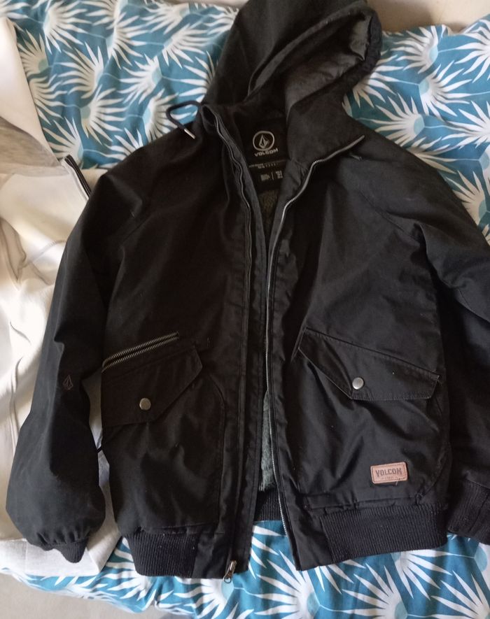 Volcom veste/blouson noire Édition limitée XS