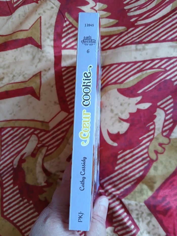 Livre de  Cathy Cassidy "Coeur Cookie" - photo numéro 3