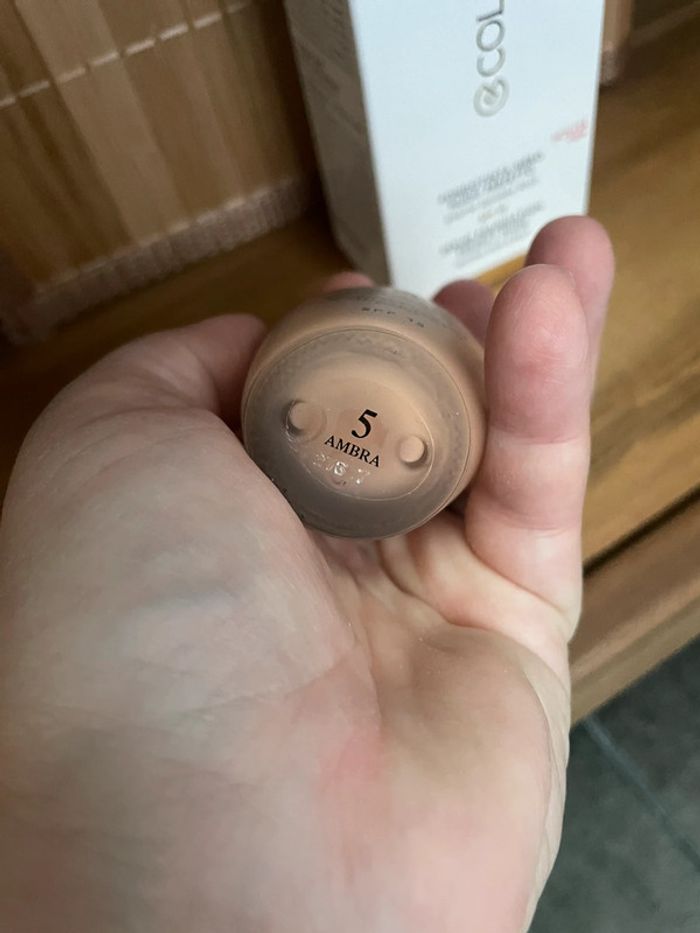Fond de teint sérum Collistar - photo numéro 4