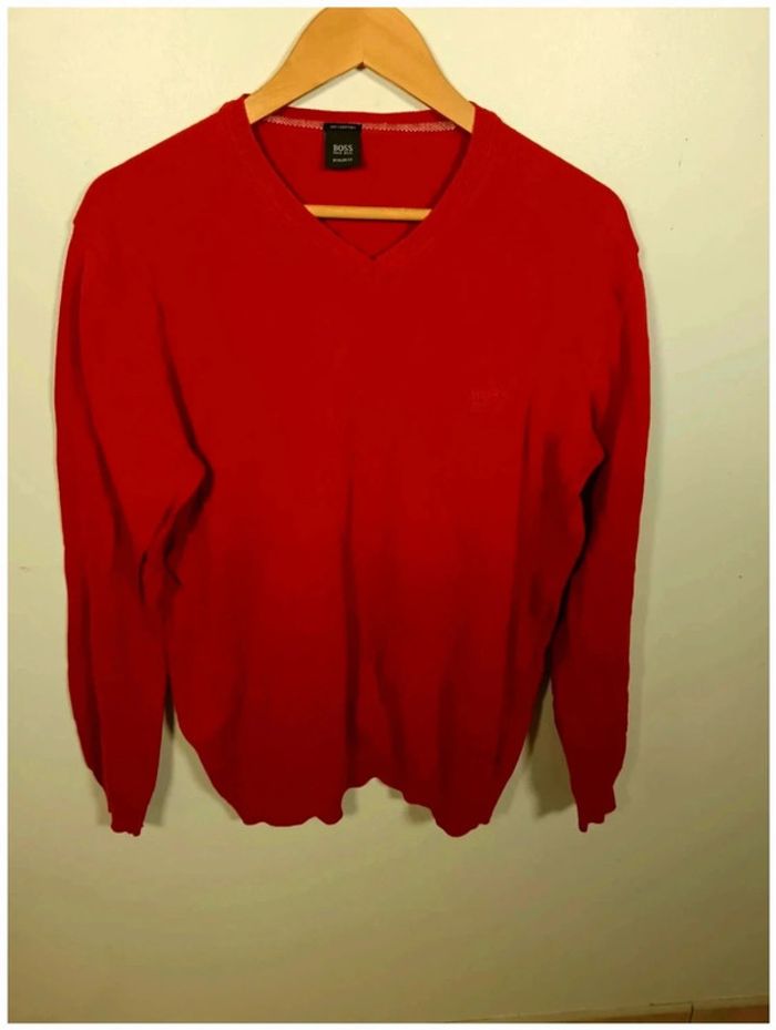 C14 pull rouge Hugo boss L