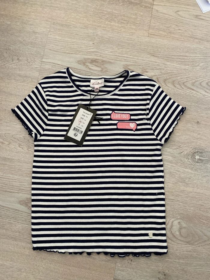 Tee shirt t-shirt marque Lola taille XS, 14 ans, neuf