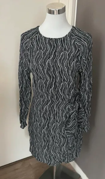 &others stories robe imprimée, noire et blanche femme taille 42