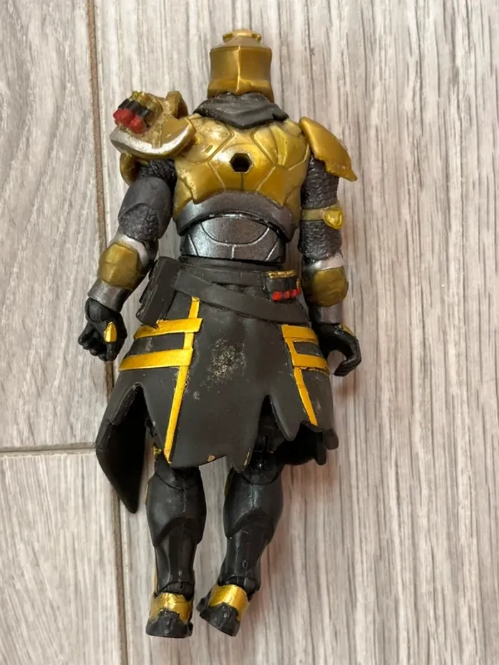 Figurine de fortnite - photo numéro 2