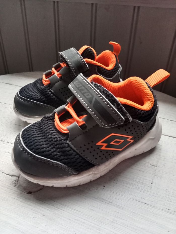 Baskets lotto en taille 20 - photo numéro 2