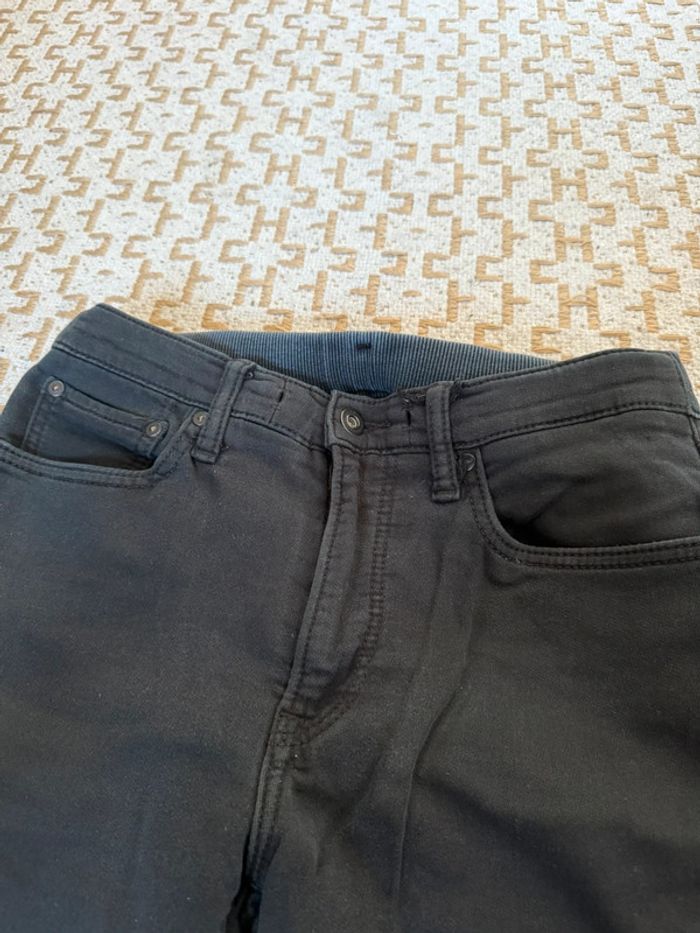 Pantalon noir Uniqlo - photo numéro 2