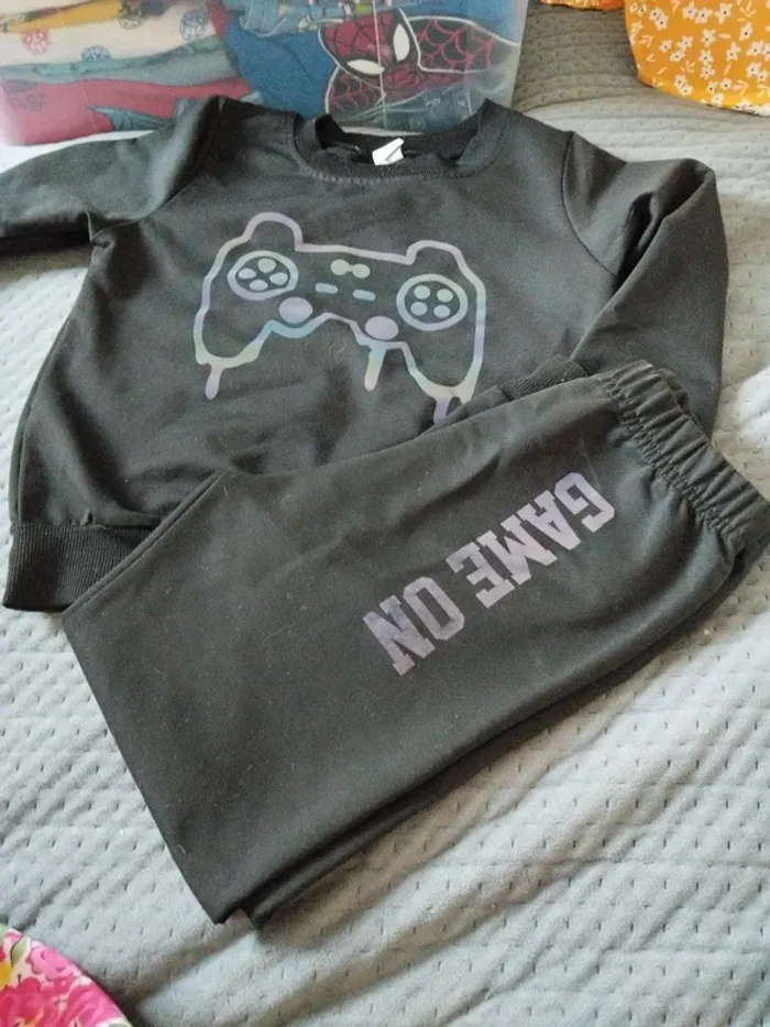 Jogging game on