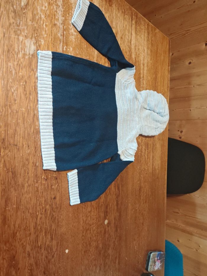 Gilet Mickey Disney taille 23 mois - photo numéro 4