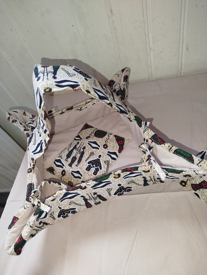 Ensemble Nappe, serviettes, corbeilles Neuf - photo numéro 3