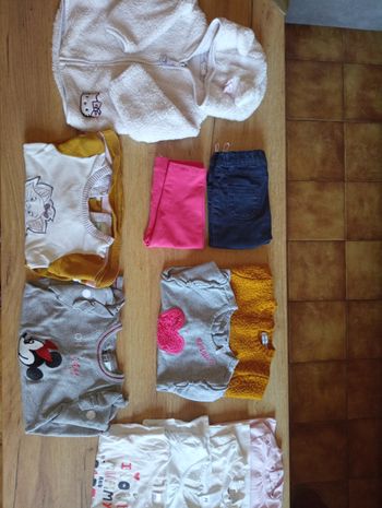 Lot vêtements fille