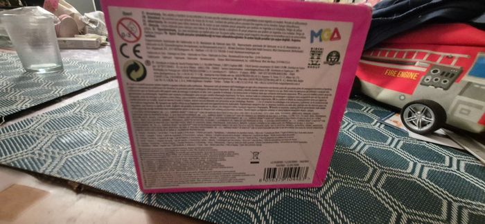 Boîte poupee LOL neuve - photo numéro 8