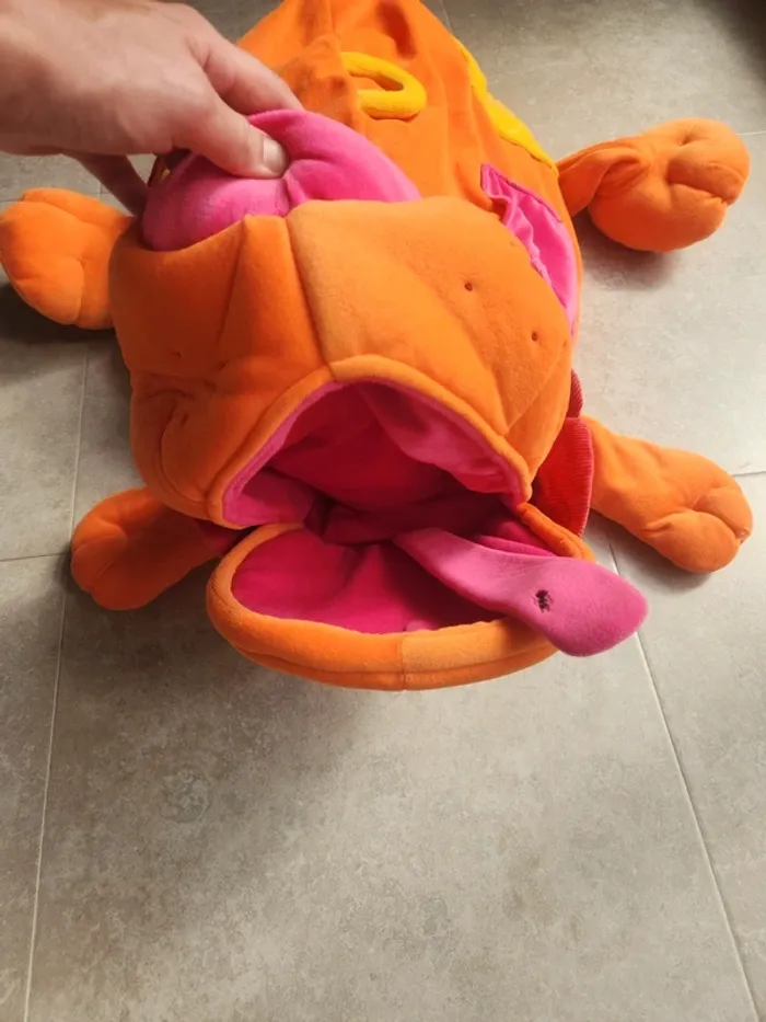 Peluche géante Igor le lion orange Lilliputiens - photo numéro 3