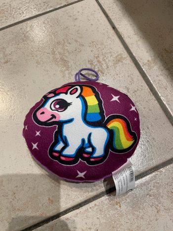Peluche licorne neuve Pluchon